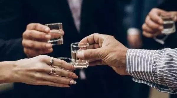 泵閥人背后的真實(shí)人生！此文看哭10000+老板!